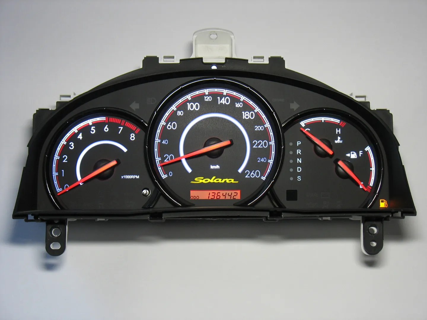 Toyota Solara cluster